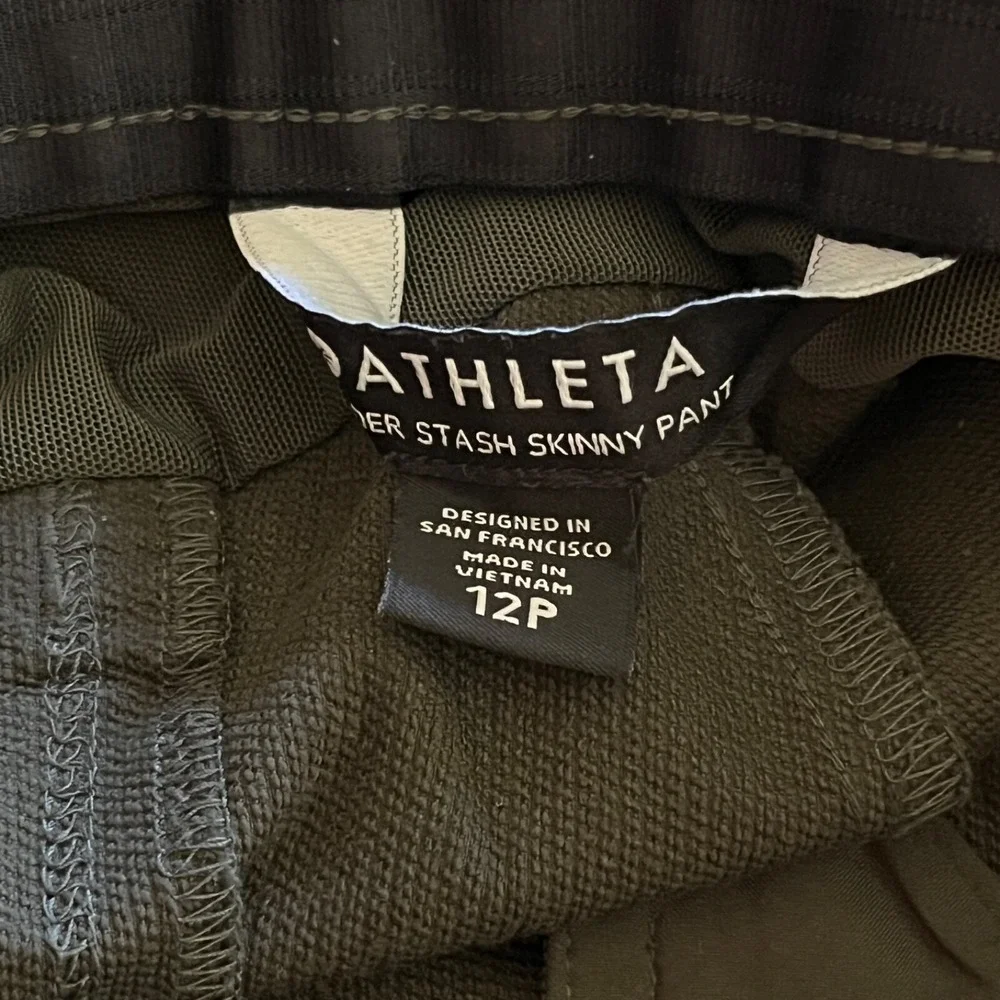 Athleta Wander Stash Skinny Pants Womens 12P Arbor Olive Green‎ Nylon Blend